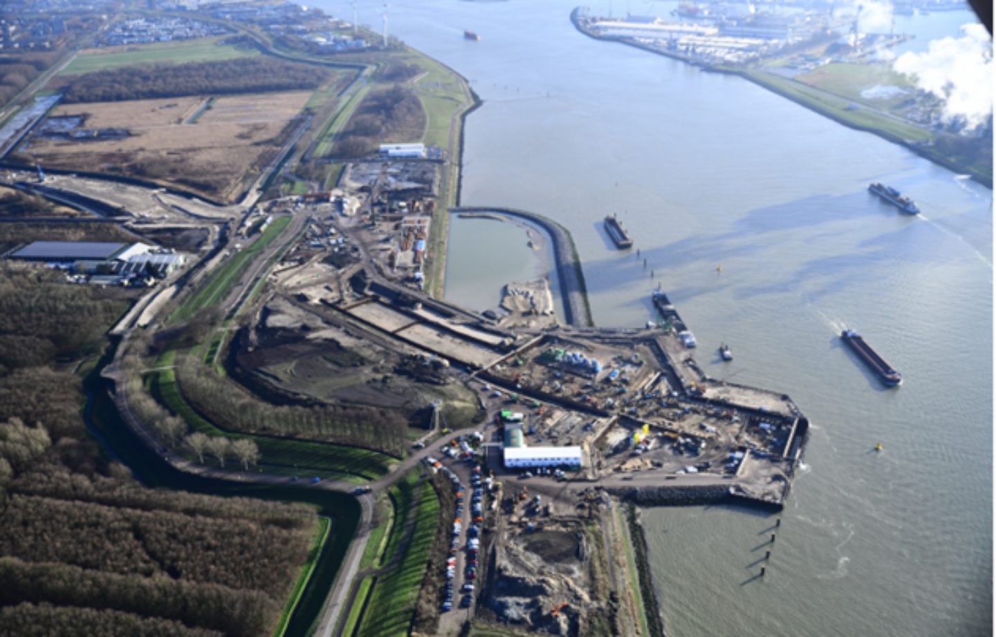 Waterbodemonderzoek zinksleuf Blankenburgverbinding Nieuwe Maas